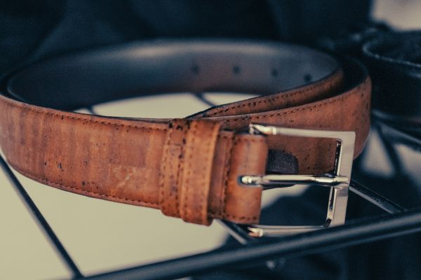 5 conseils pratiques pour choisir votre lanière cuir de ceinture